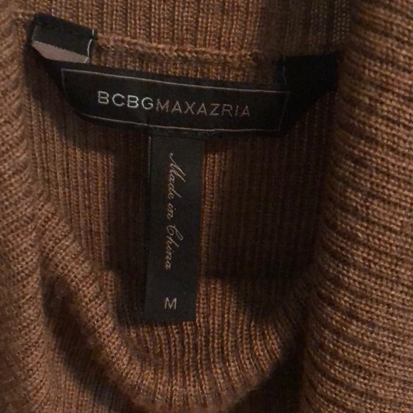 Tunic length, cowl neck sweater - Picture 2 of 4